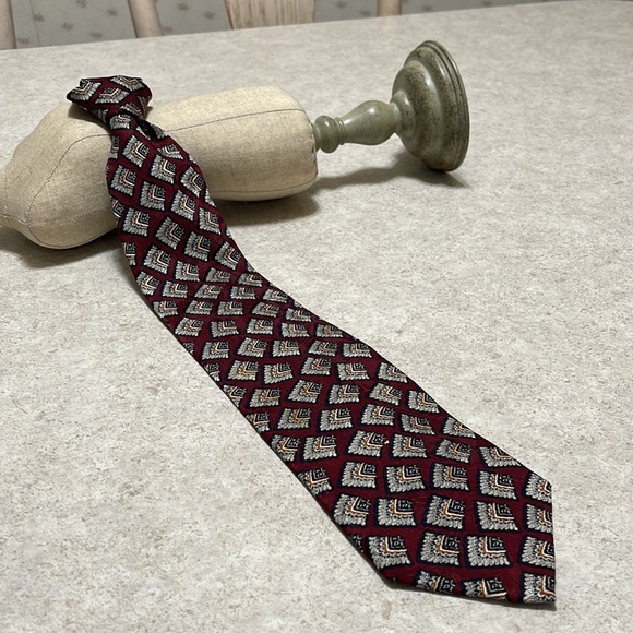 VINTAGE ENZO FELINI HANDMADE 100% SILK TIE UNIQUE DESIGN - Picture 3 of 4